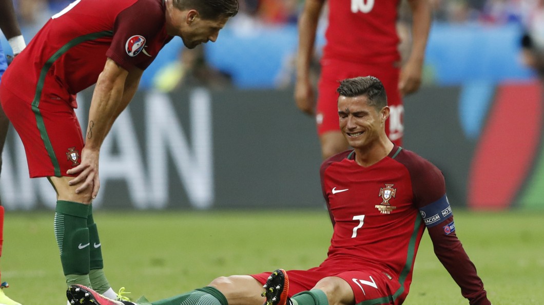 25219162_07_10T192009Z_111180009_MT1ACI14477081_RTRMADP_3_SOCCER_EURO_POR_FRA-1060x594
